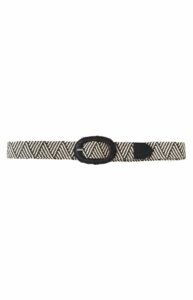 Belt woven with oval buckle